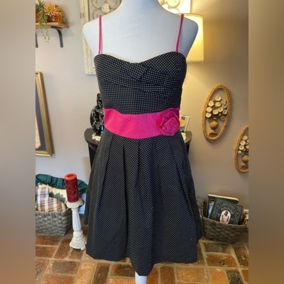 Speechless Dresses & Skirts - Speechless fit & flare NWT strappy pin-up black polka dot dress w/pink sash tie